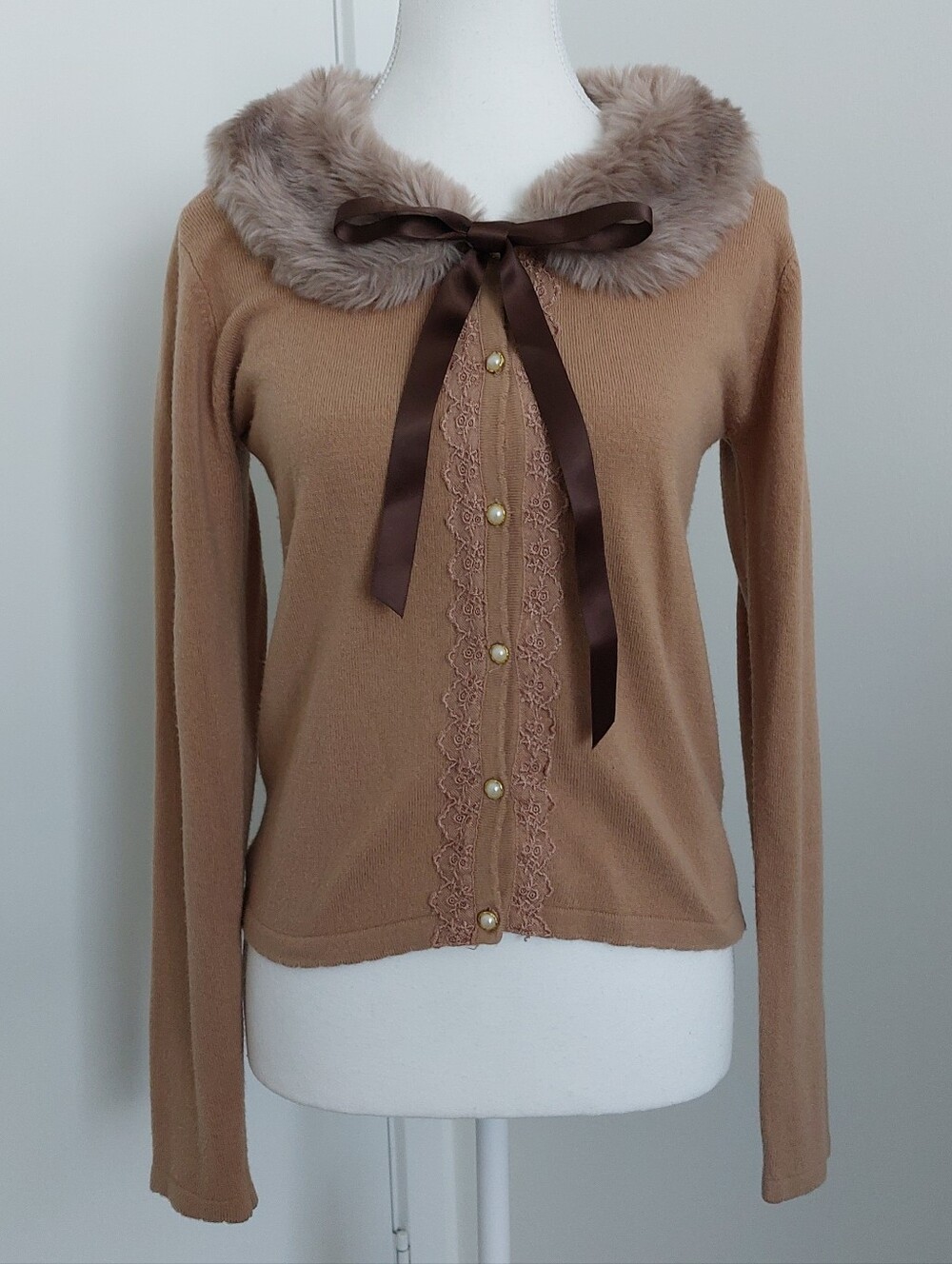 Axes Femme Cardigan